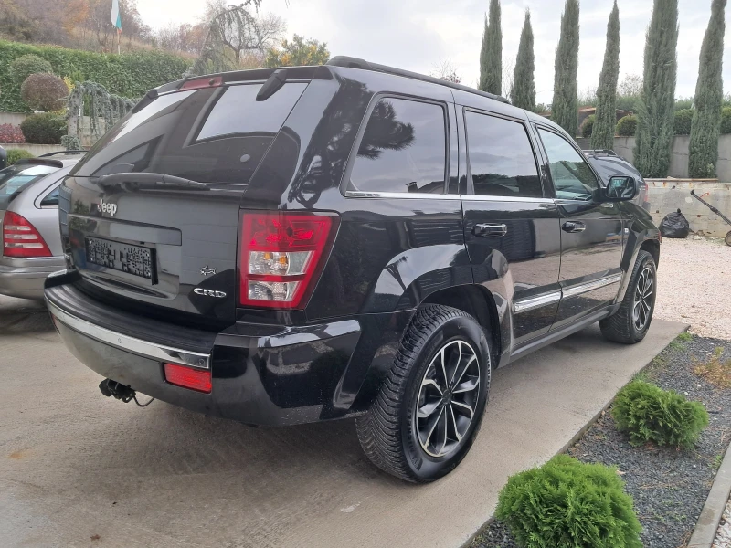 Jeep Grand cherokee 137000 км-ПЪЛНА СЕРВИЗНА ИСТОРИЯ, снимка 4 - Автомобили и джипове - 52939174