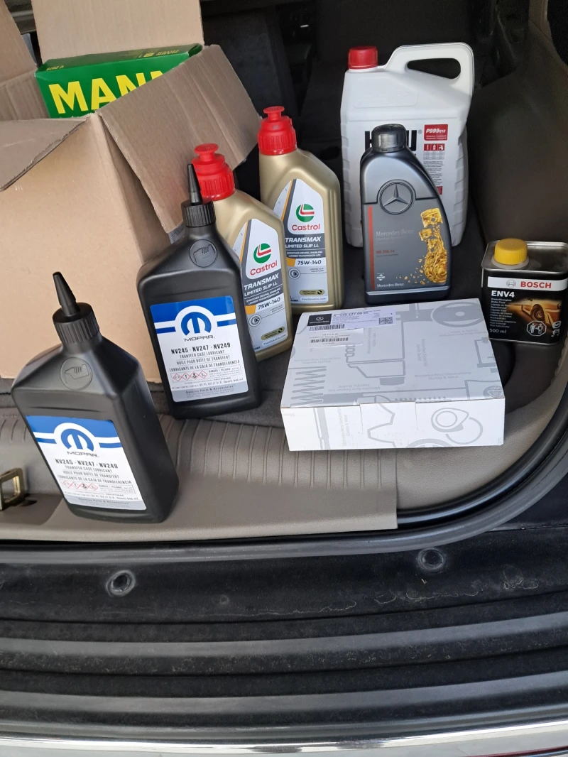 Jeep Grand cherokee 137000 км-ПЪЛНА СЕРВИЗНА ИСТОРИЯ, снимка 12 - Автомобили и джипове - 52939174