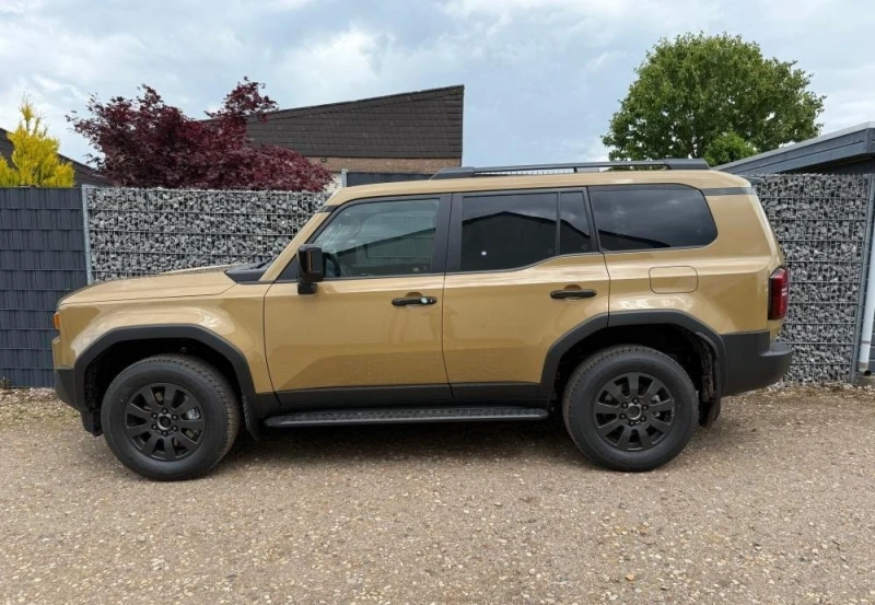 Toyota Land cruiser 2.8D* 360* KEYLESS* * EXECUTIVE* , снимка 5 - Автомобили и джипове - 53032139