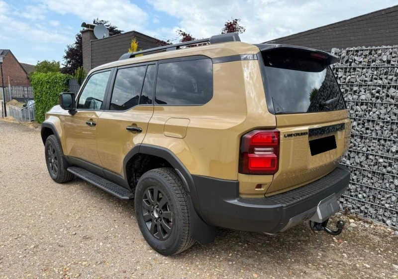 Toyota Land cruiser 2.8D* 360* KEYLESS* * EXECUTIVE* , снимка 4 - Автомобили и джипове - 53032139