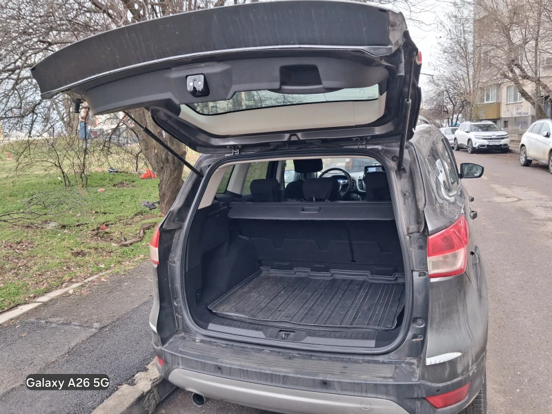 Ford Kuga, снимка 9 - Автомобили и джипове - 53222426