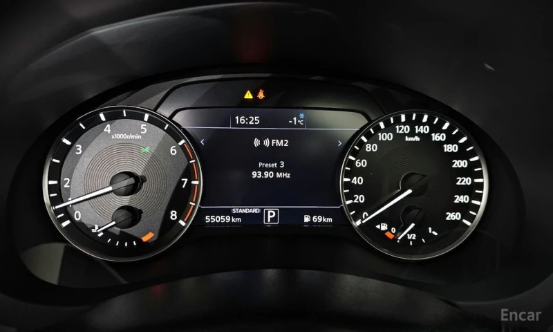 Infiniti QX50, снимка 8 - Автомобили и джипове - 53362525