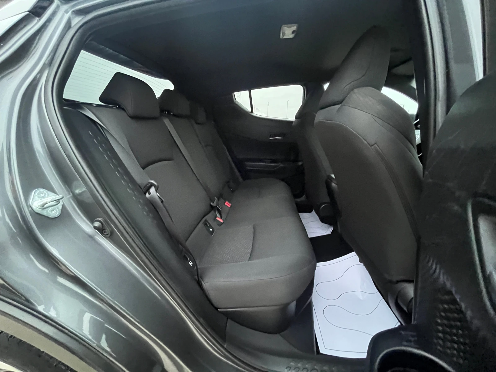 Toyota C-HR  1.8* HYBRID* Keyless go* Distronic* Evro 6 | Mobile.bg   15