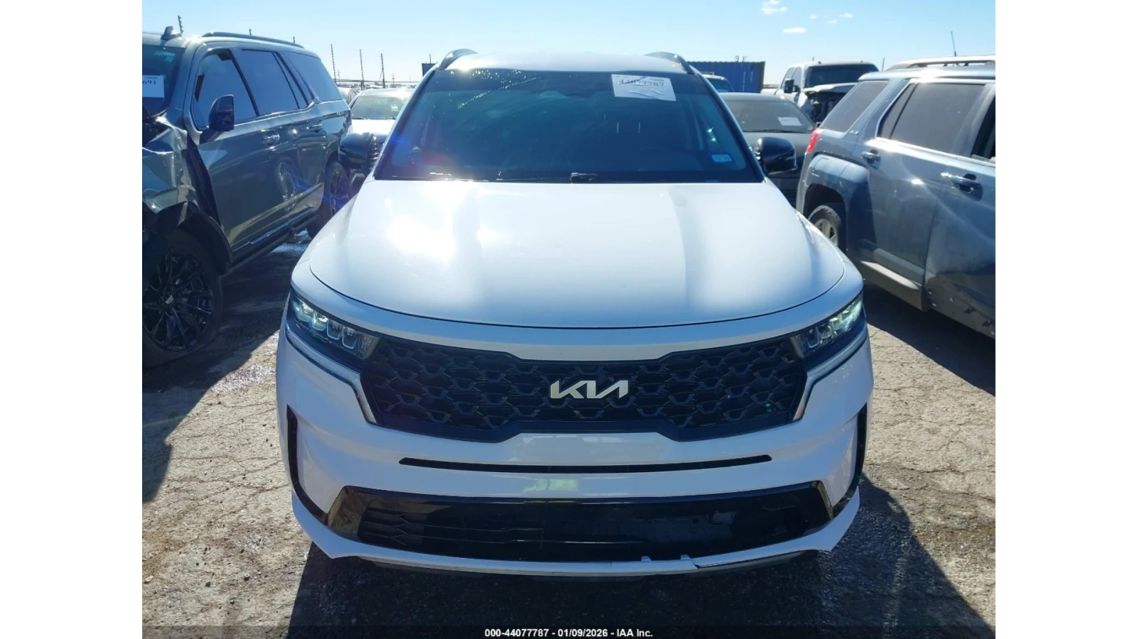 Kia Sorento * KEYLESS* КОЖА* ПОДГРЕВ* КАМЕРА* , снимка 3 - Автомобили и джипове - 53963408