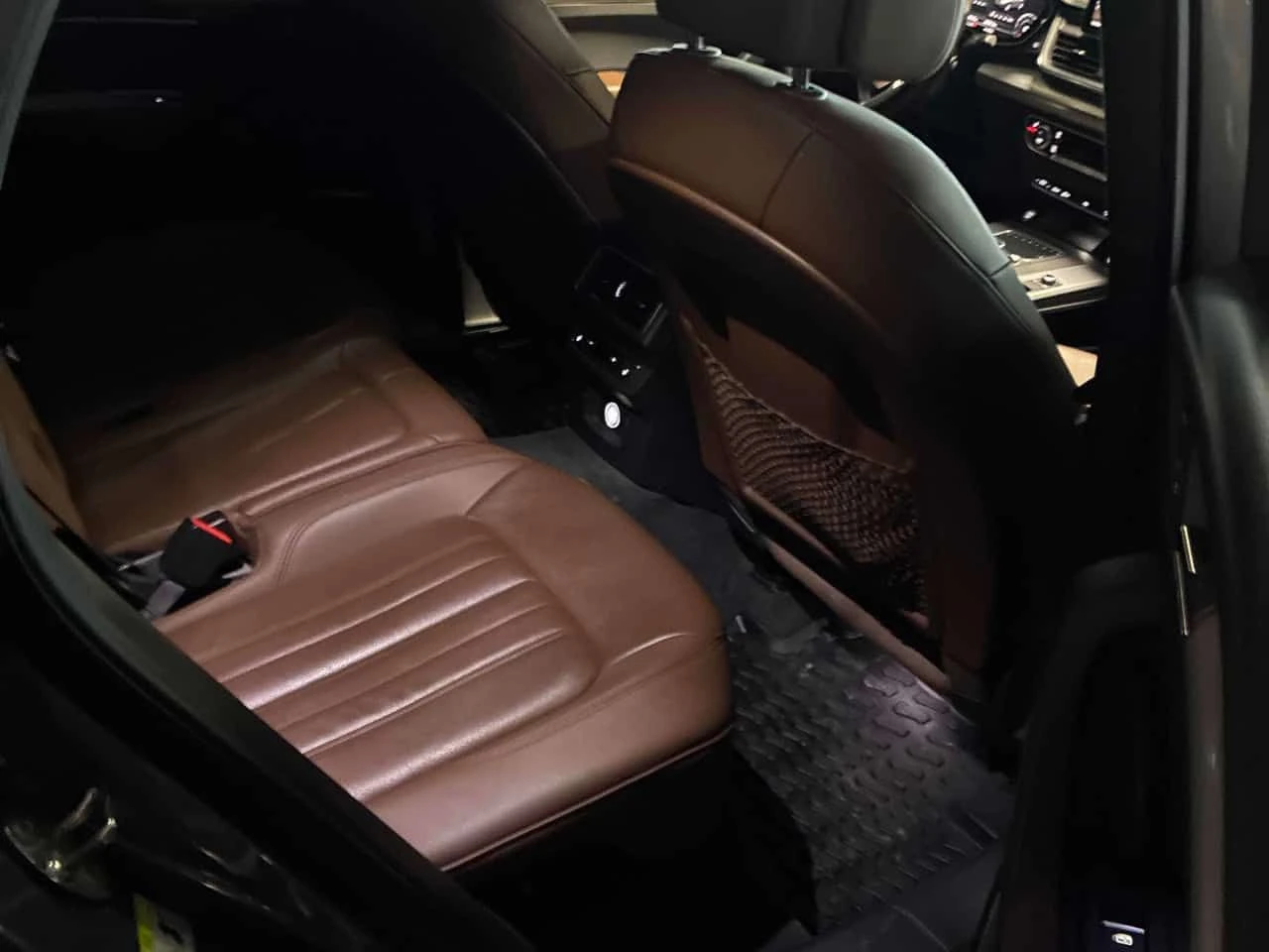 Audi Q5 * Progressiv * Дигитално табло * Панорама * , снимка 14 - Автомобили и джипове - 54047731