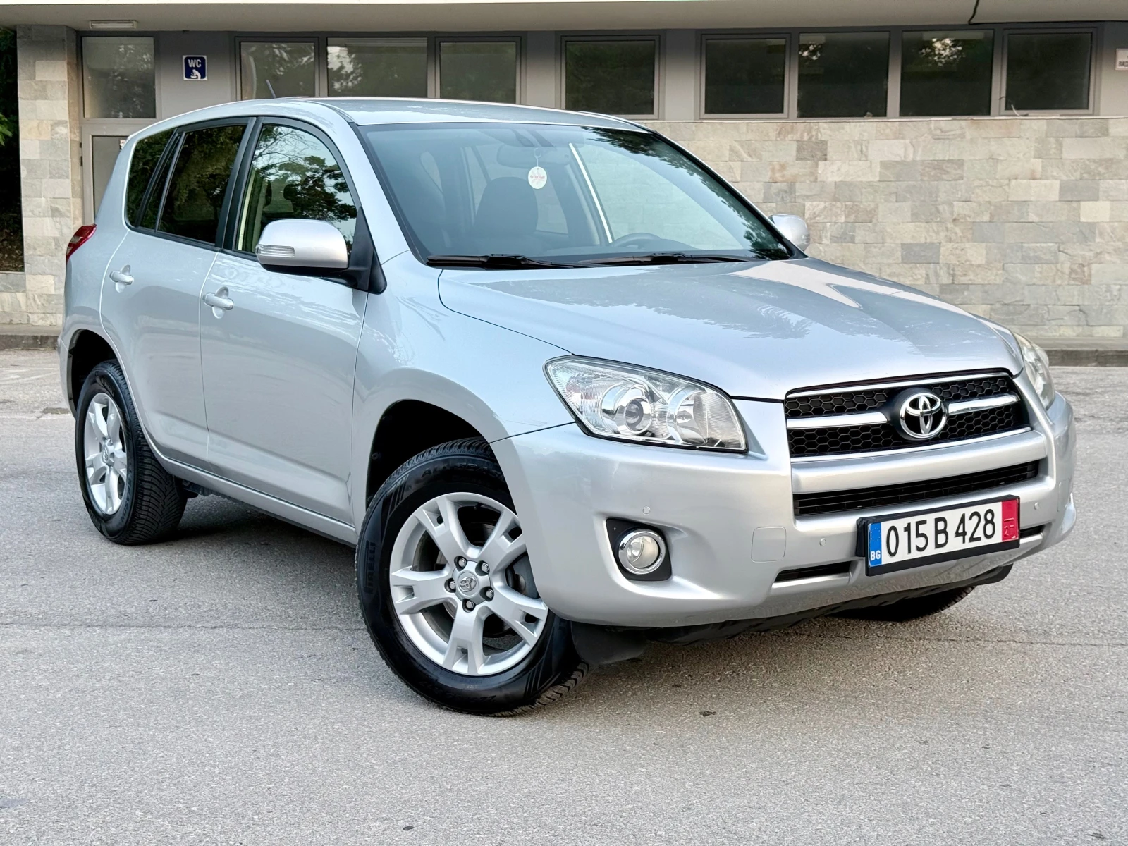 Toyota Rav4 2.2D-4D* 150k.c.CROSSOVER* Facelift* 4X4* Euro5B* , снимка 5 - Автомобили и джипове - 55139007