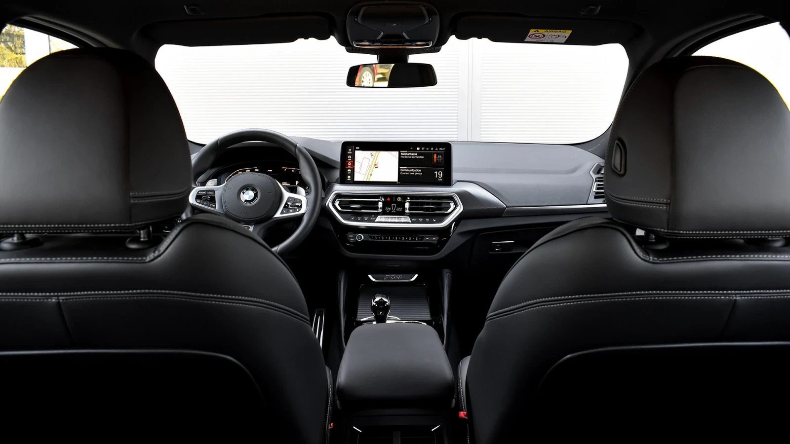 BMW X4 2.0i, снимка 7 - Автомобили и джипове - 55207932