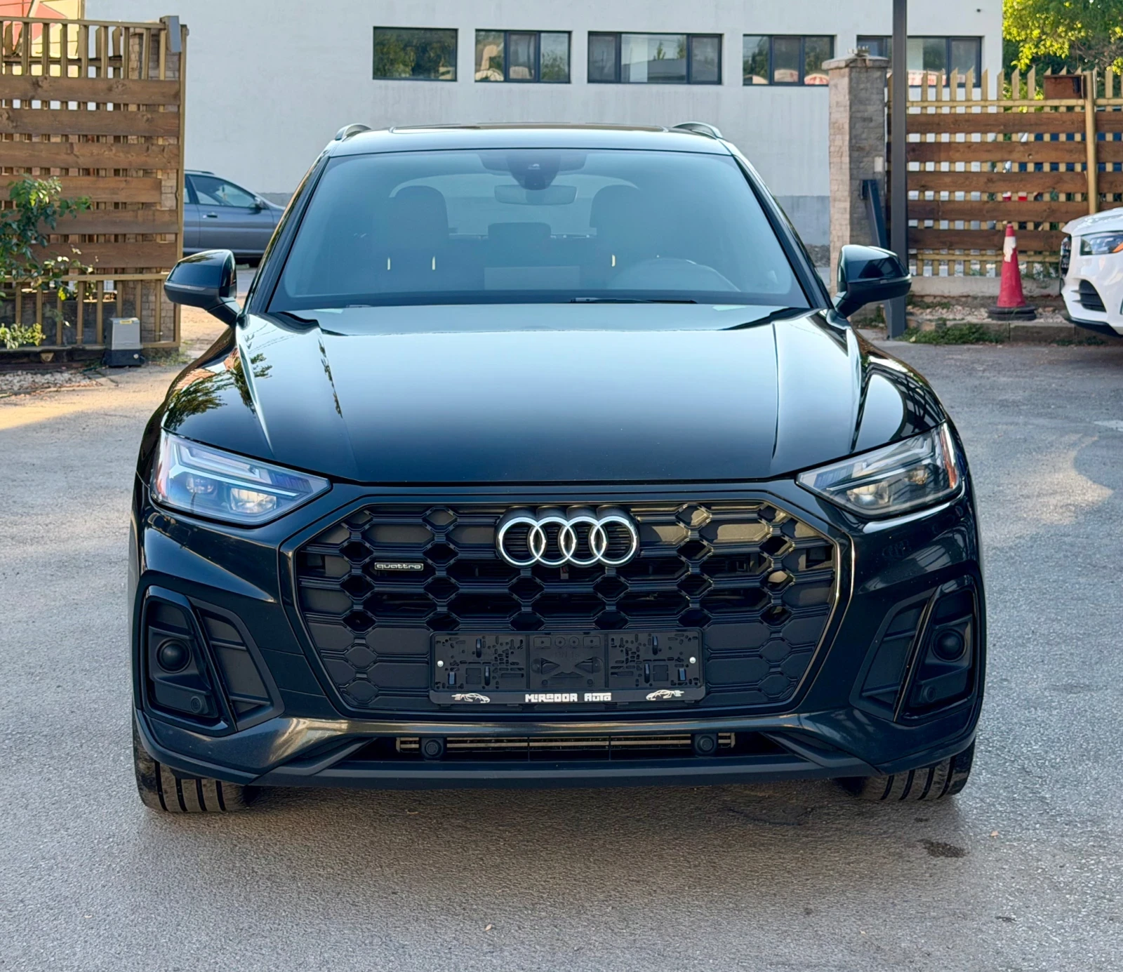 Audi Q5 S-line Quattro , снимка 2 - Автомобили и джипове - 55631881