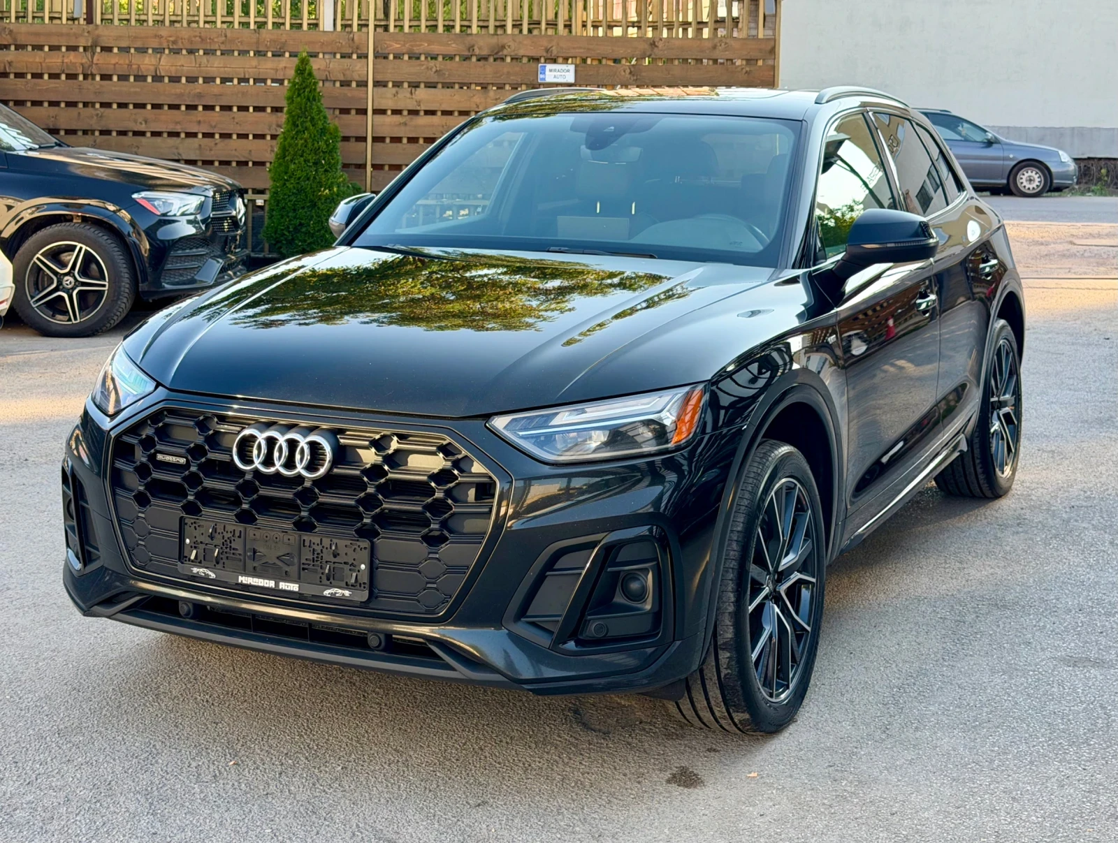 Audi Q5 S-line Quattro , снимка 3 - Автомобили и джипове - 55631881