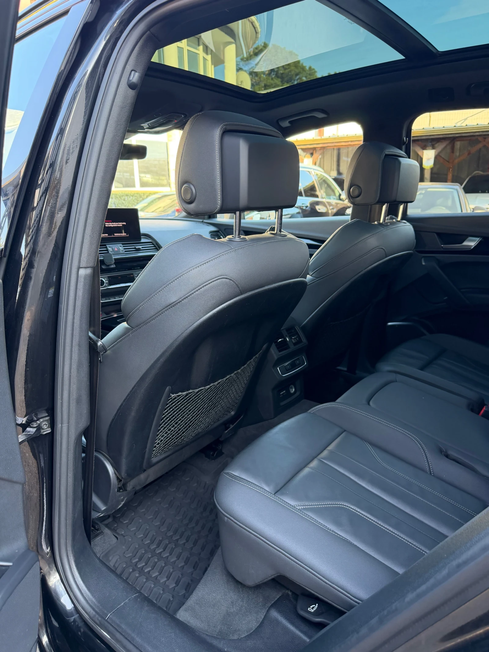 Audi Q5 S-line Quattro , снимка 9 - Автомобили и джипове - 55631881