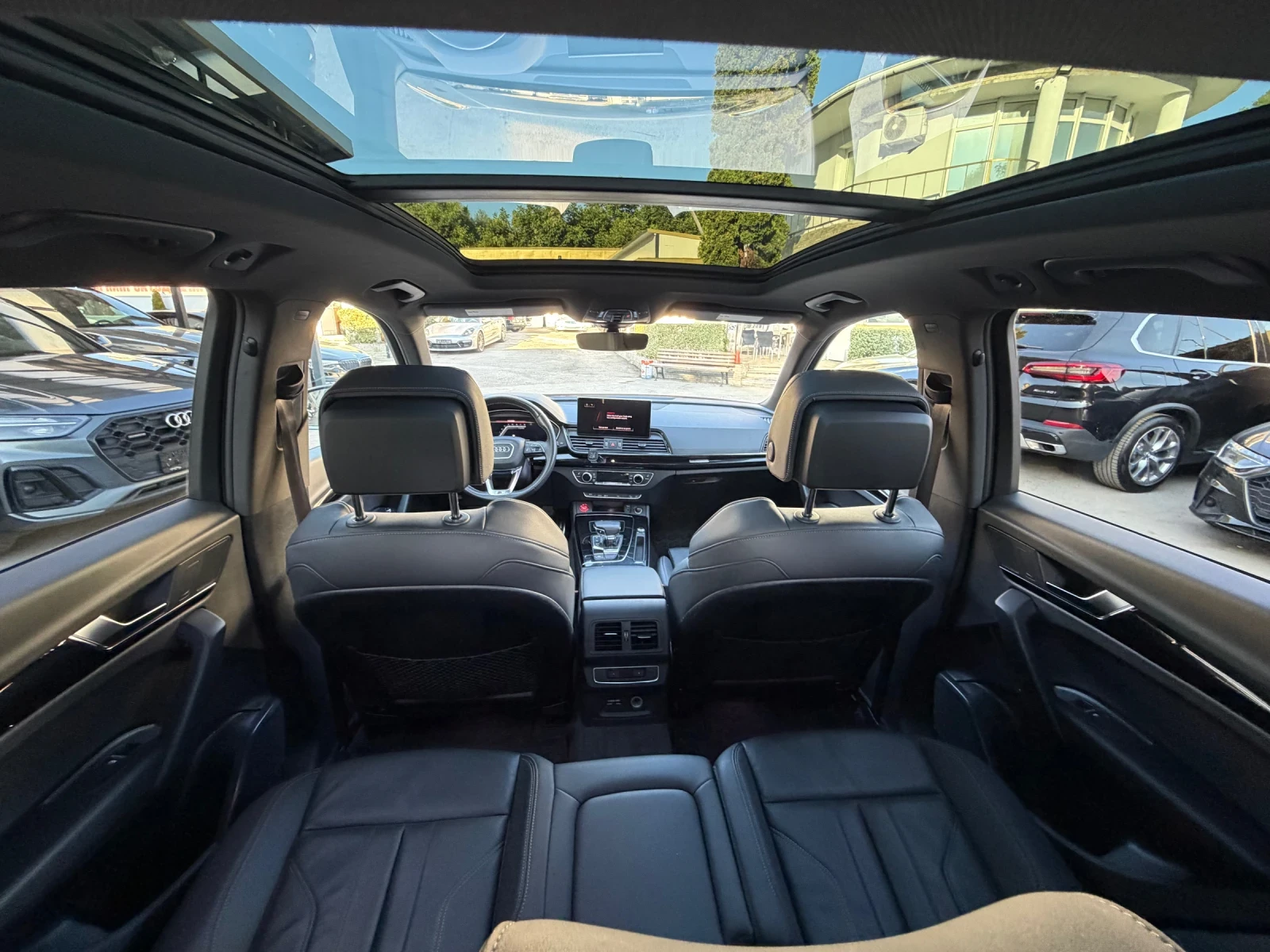 Audi Q5 S-line Quattro , снимка 11 - Автомобили и джипове - 55631881