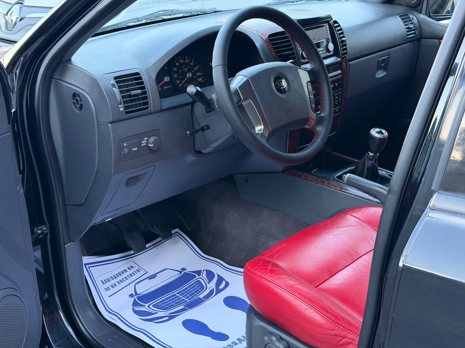 Kia Sorento 2.5CRDi 140кс * 85 000км* * Италия* , снимка 9 - Автомобили и джипове - 55684013