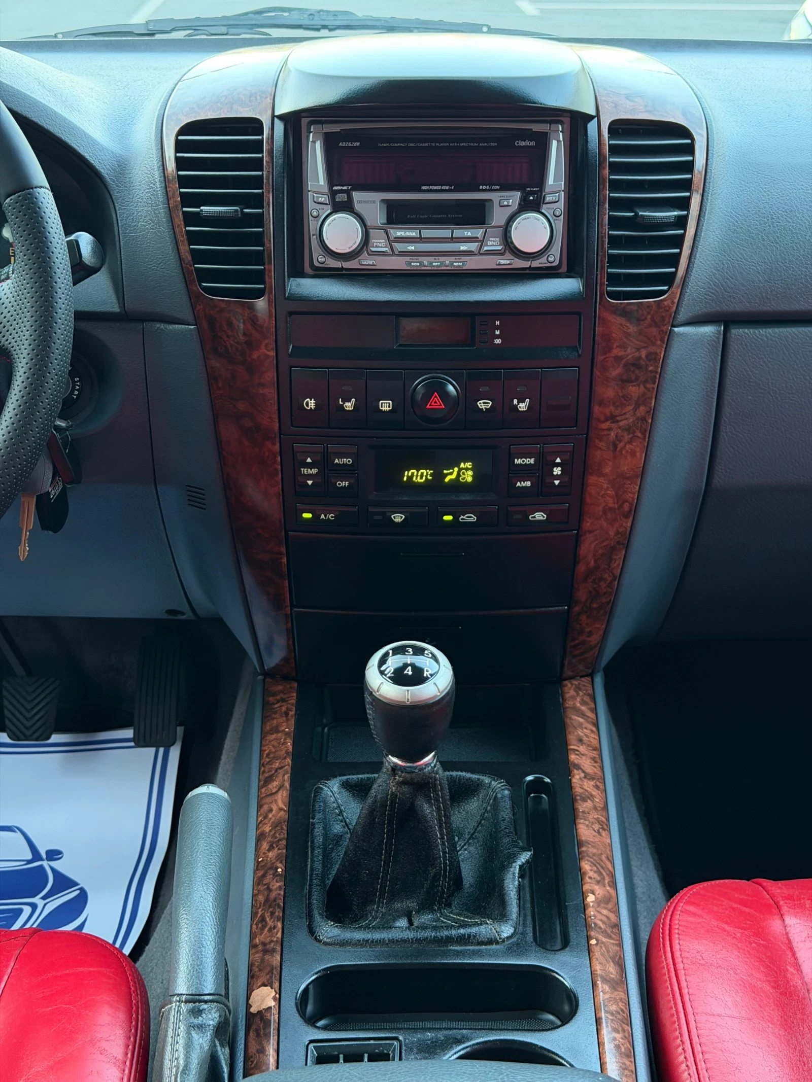 Kia Sorento 2.5CRDi 140кс * 85 000км* * Италия* , снимка 15 - Автомобили и джипове - 55684013
