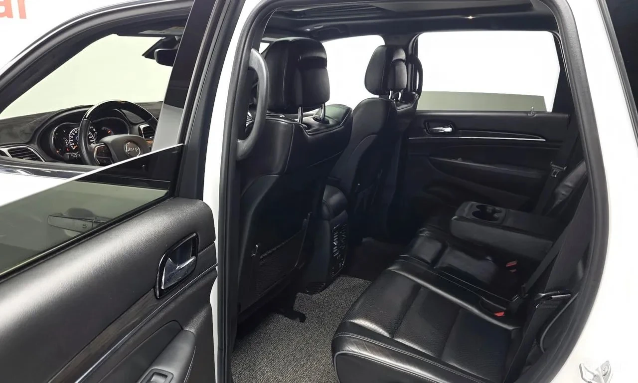 Jeep Cherokee * 3.6 Overland * ФИНАНСИРАНЕ, снимка 11 - Автомобили и джипове - 56134683