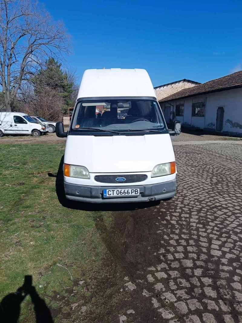 Ford Transit 2.5 turbo 5+ 1 товарен , снимка 1 - Бусове и автобуси - 49562628