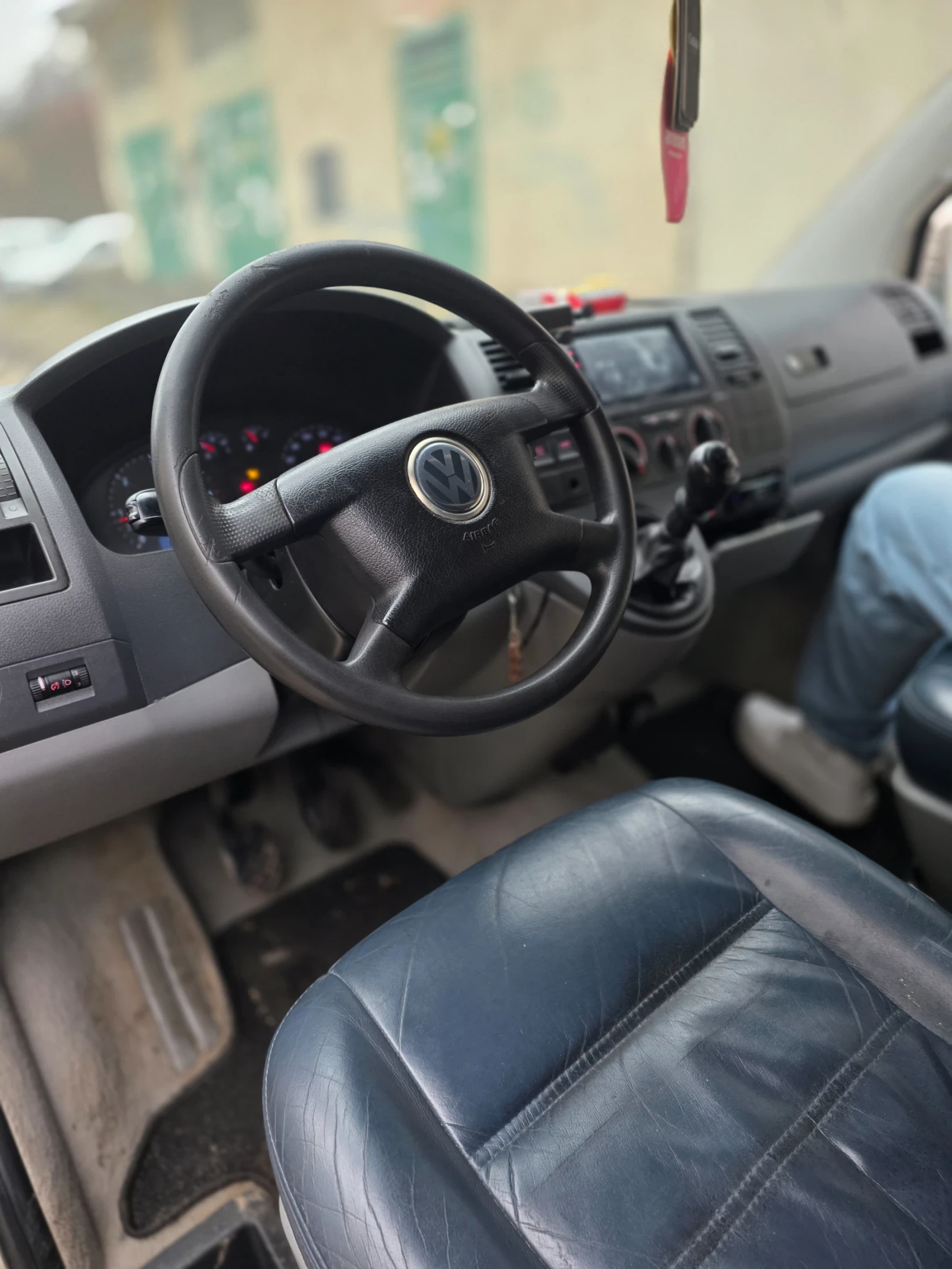 VW Caravelle  - изображение 3