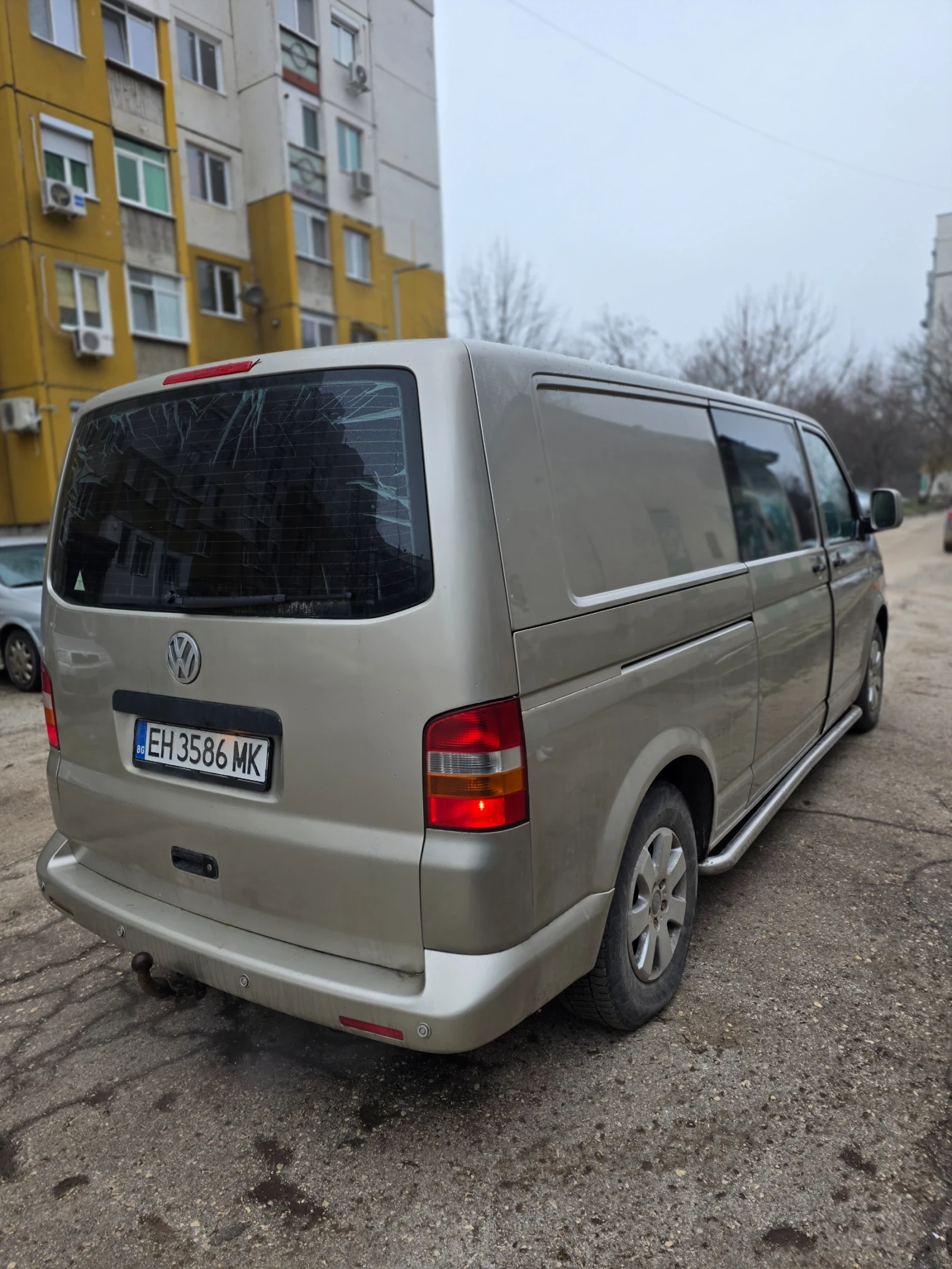 VW Caravelle  - изображение 8