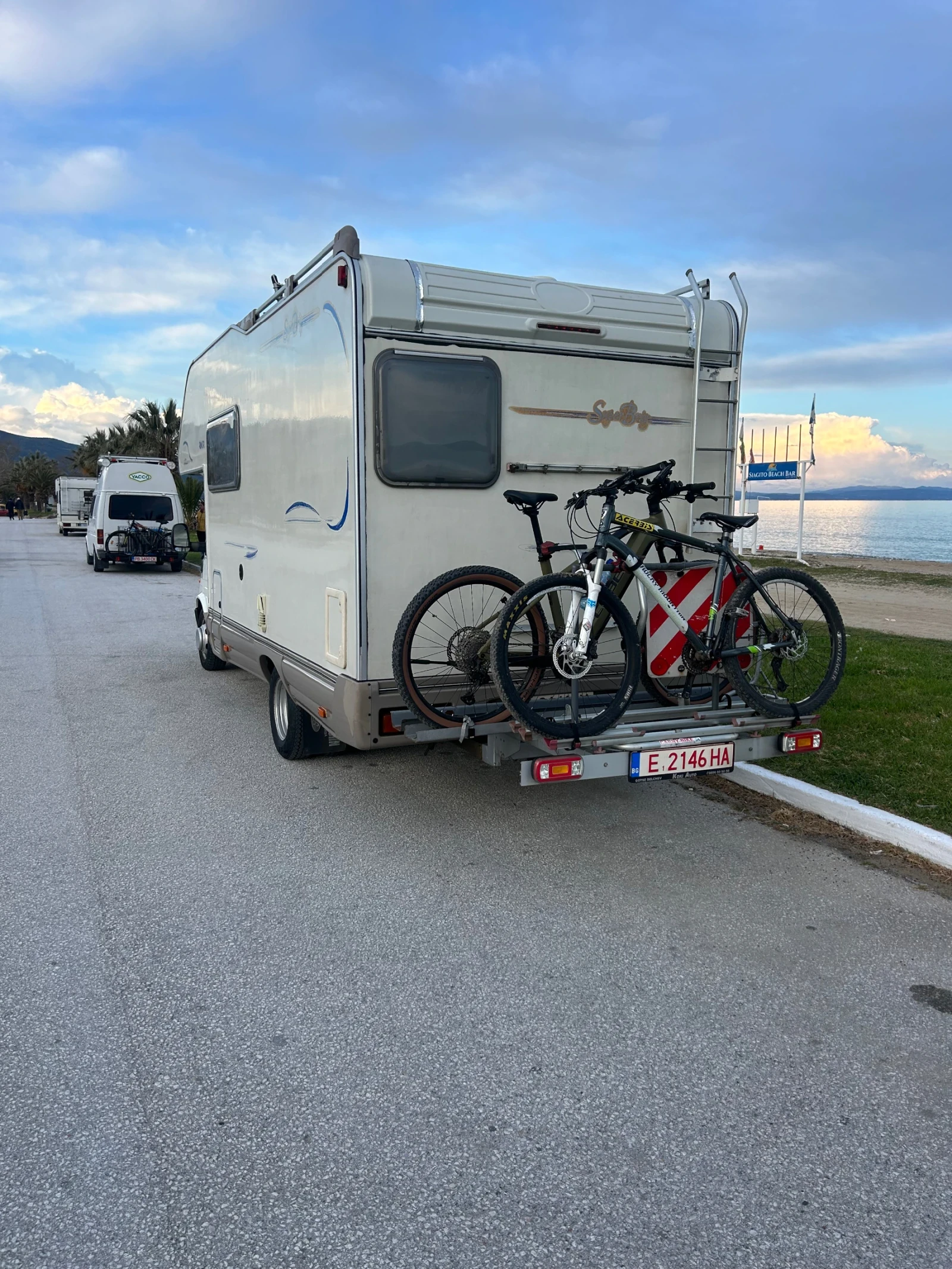 Кемпер Ford Rimor, снимка 7 - Каравани и кемпери - 54019905