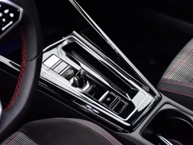 VW Golf GTI Autobahn - 27150 € / 53100.78 лв. - 39717205 11