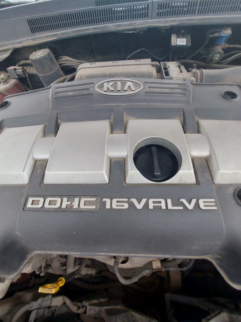 Kia Cerato 1.6lx16v, снимка 8 - Автомобили и джипове - 43428054