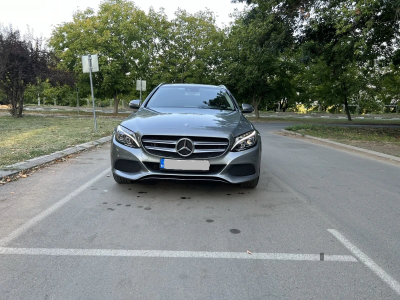 Mercedes-Benz C 220 автоматик , снимка 1 - Автомобили и джипове - 46865021