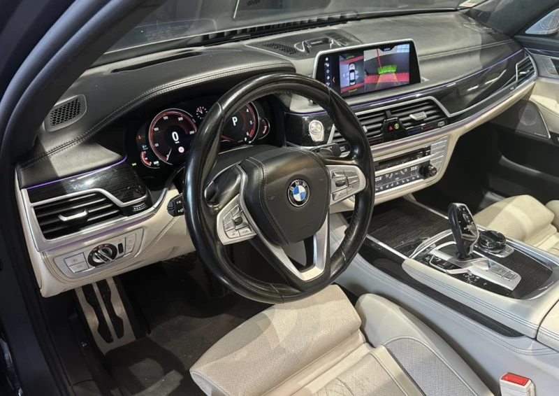 BMW 740 d xDrive M Sport B&W TV, снимка 5 - Автомобили и джипове - 47628061