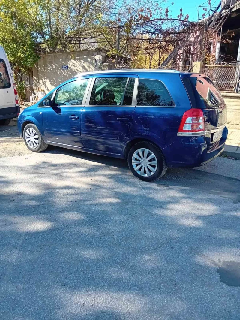 Opel Zafira Нов внос Германия , снимка 3 - Автомобили и джипове - 47792409