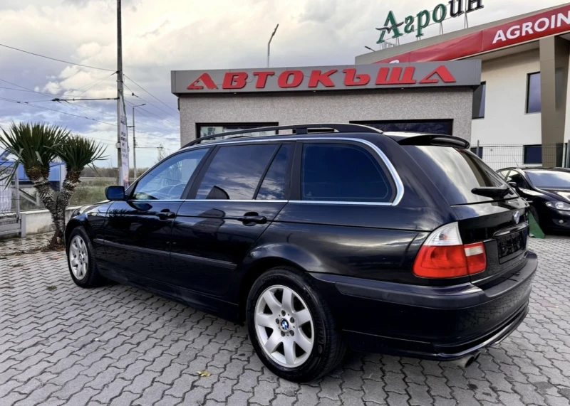 BMW 325 Xi / 4x4, снимка 4 - Автомобили и джипове - 48070236