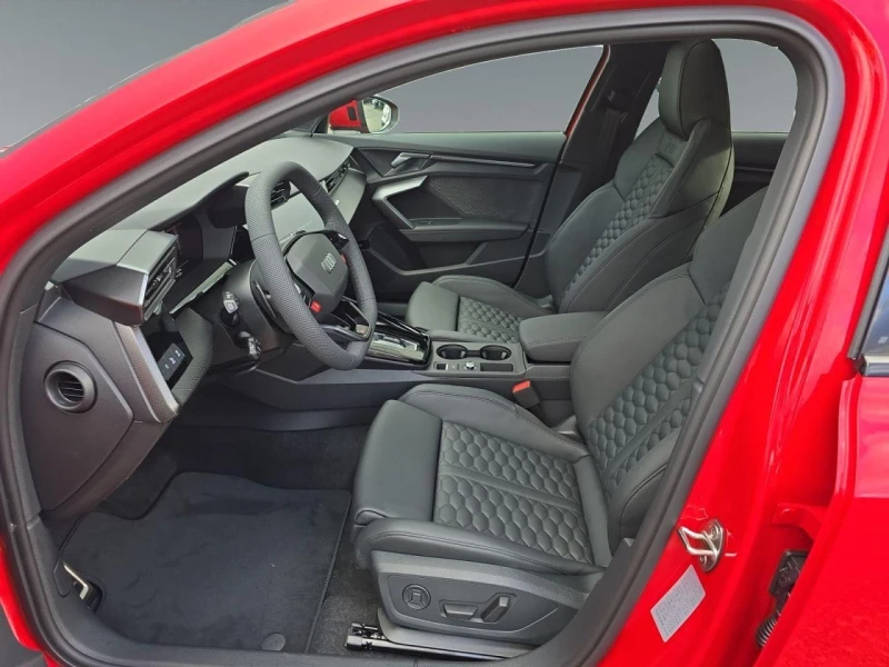 Audi Rs3 2.5 TFSI/FACELIFT/SONOS/PANO/MATRIX/BLACK OPTIC/, снимка 11 - Автомобили и джипове - 51225246