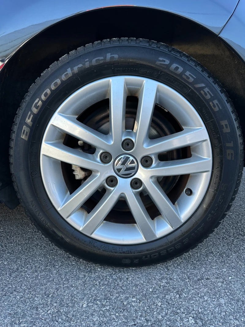 VW Golf 1.4 LPG НОВ ВНОС, снимка 15 - Автомобили и джипове - 51579789