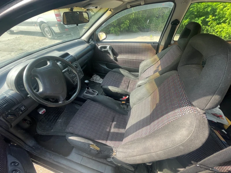 Opel Corsa C20Xe 2.8MoT , снимка 6 - Автомобили и джипове - 52426675