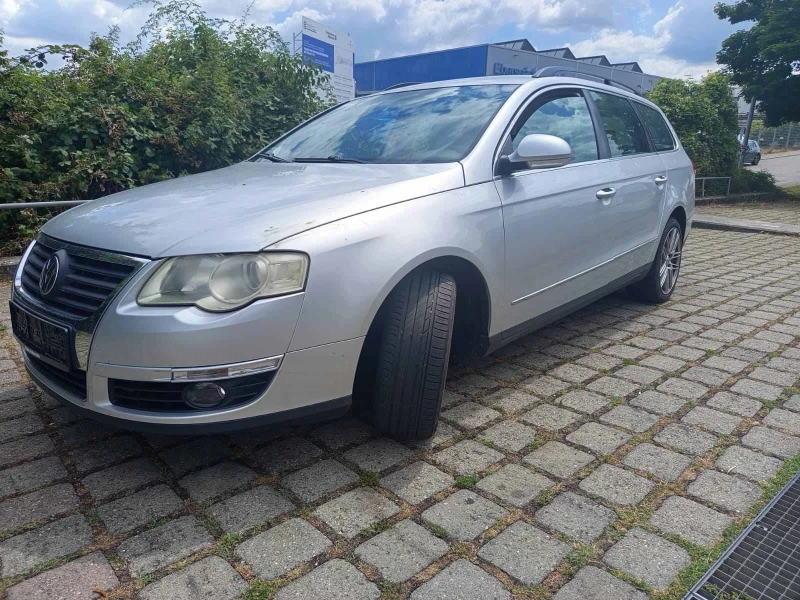 VW Passat, снимка 2 - Автомобили и джипове - 52368194