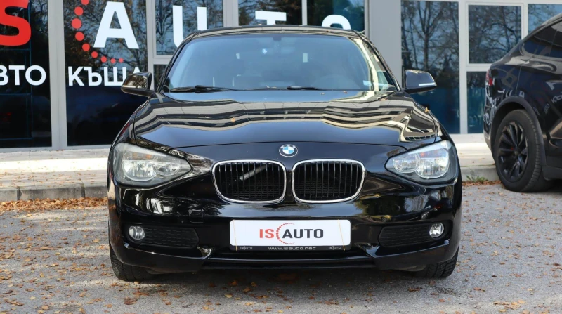 BMW 116 d/PDC/Navi/Cruise Control/Sport/Автоматик, снимка 2 - Автомобили и джипове - 52485458