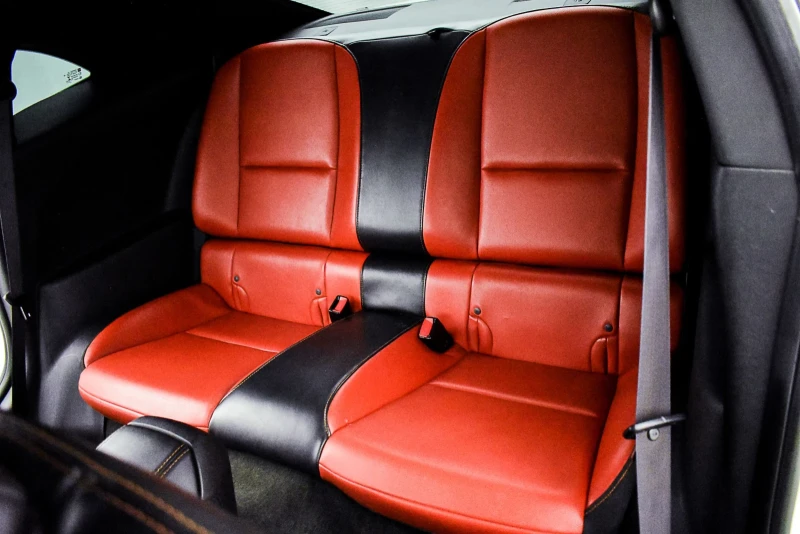 Chevrolet Camaro, снимка 11 - Автомобили и джипове - 52527303