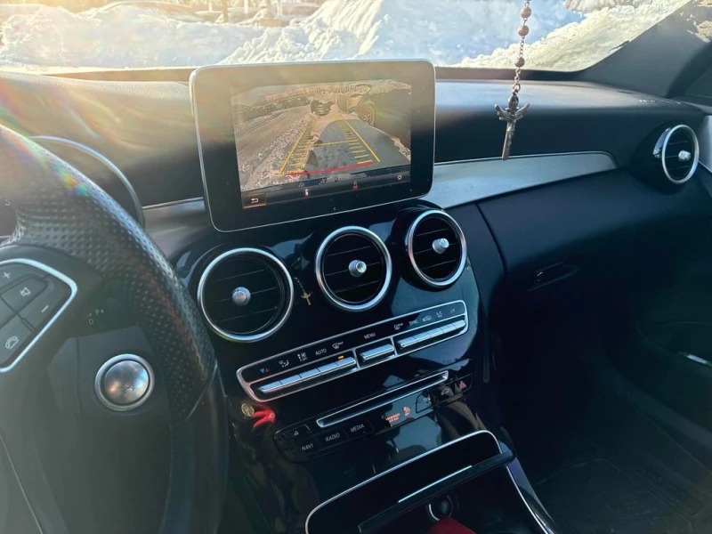 Mercedes-Benz C 300 * CARFAX * , снимка 9 - Автомобили и джипове - 53275128
