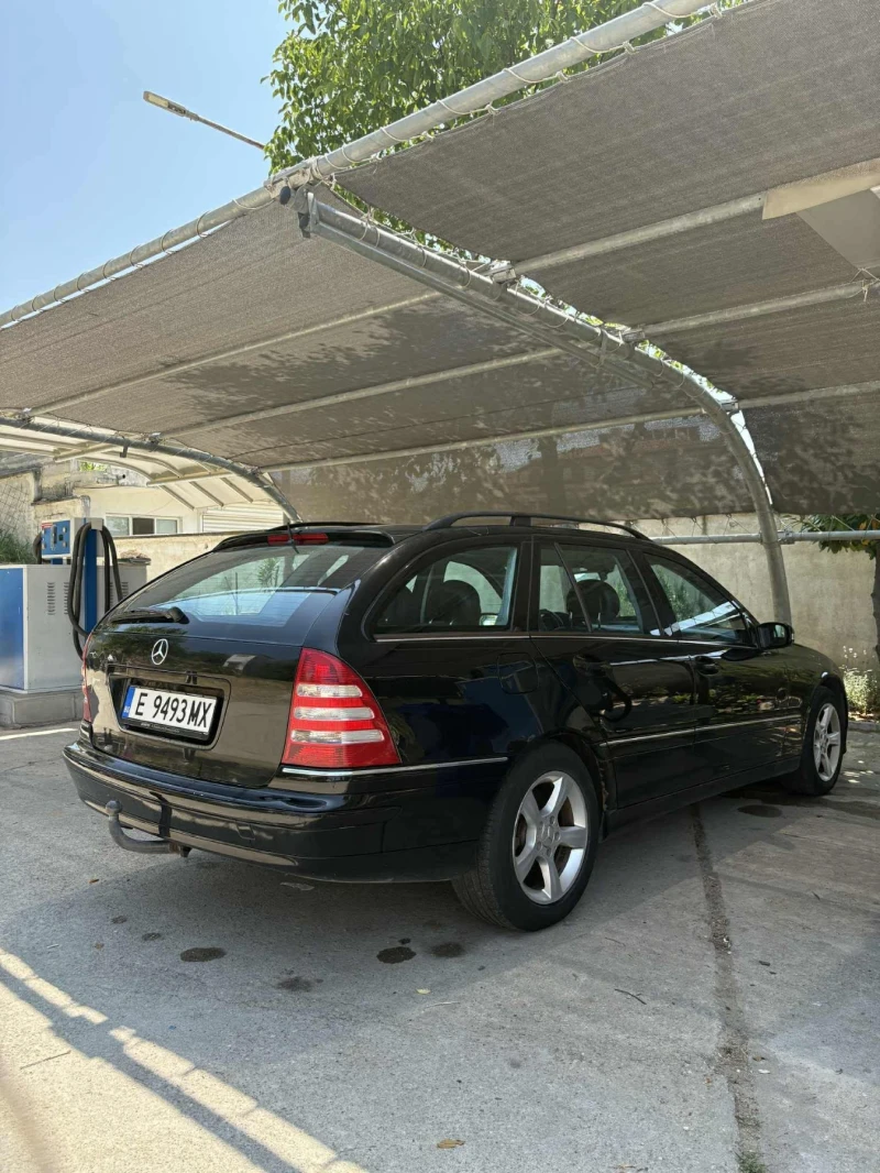 Mercedes-Benz C 180, снимка 5 - Автомобили и джипове - 53505255