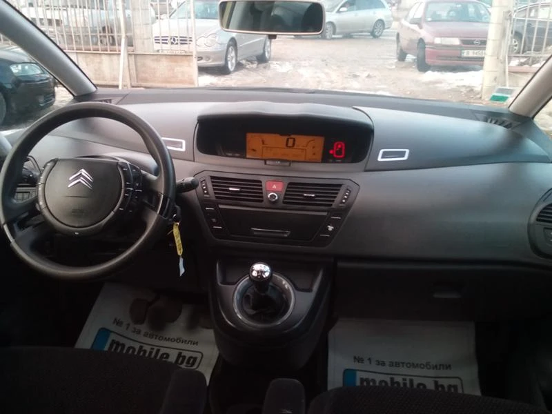 Citroen C4 Picasso, снимка 10 - Автомобили и джипове - 53003466