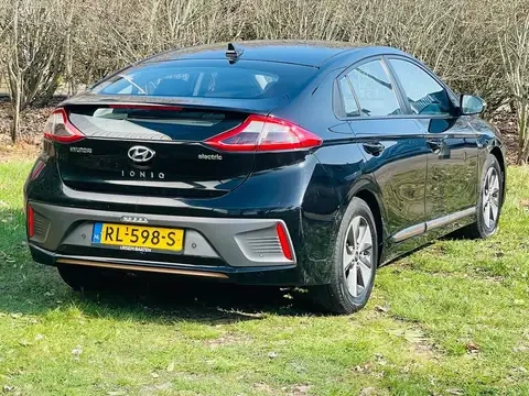 Hyundai Ioniq, снимка 7 - Автомобили и джипове - 53955344