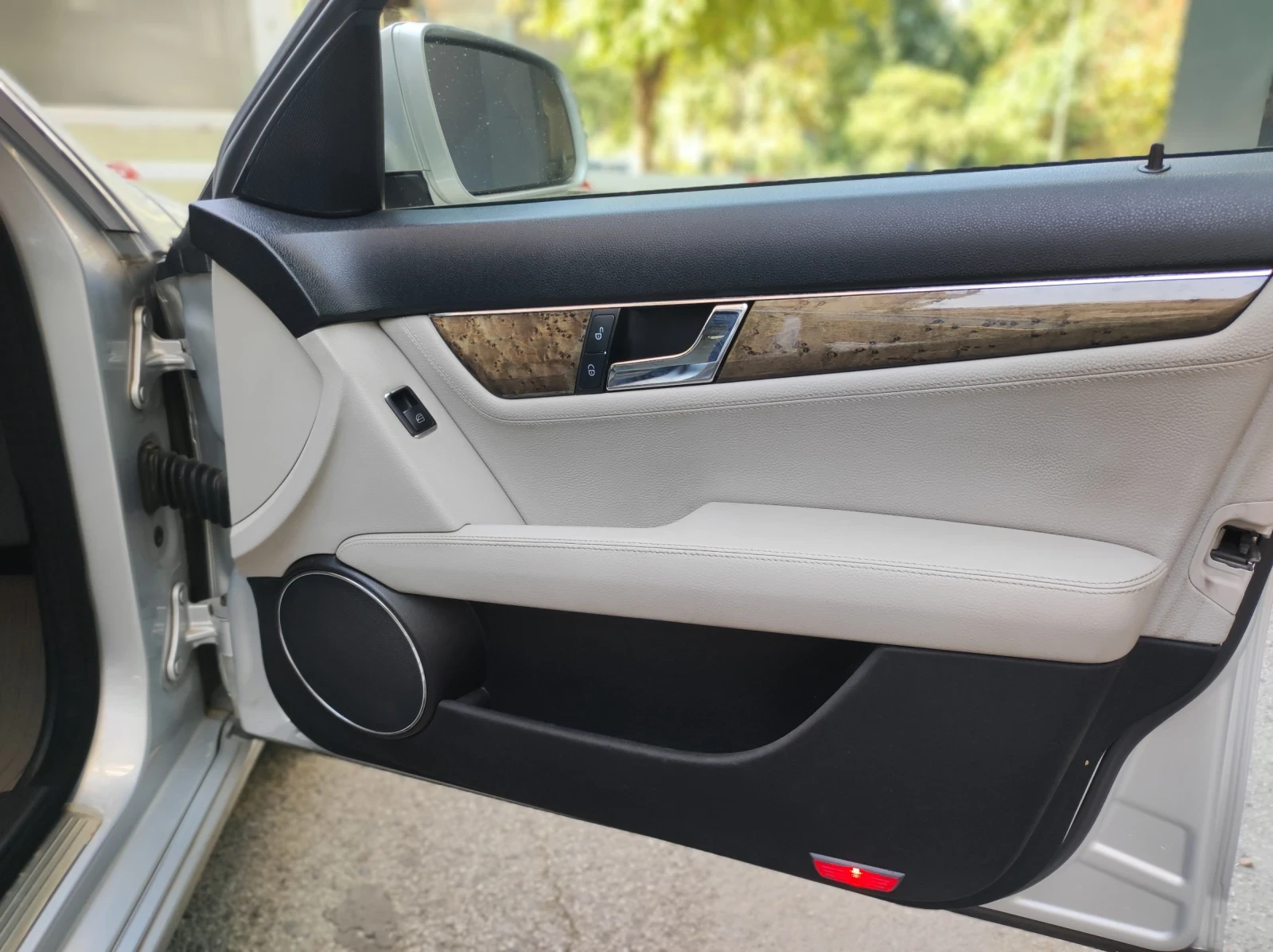 Mercedes-Benz C 220 | Mobile.bg � ����������� 13