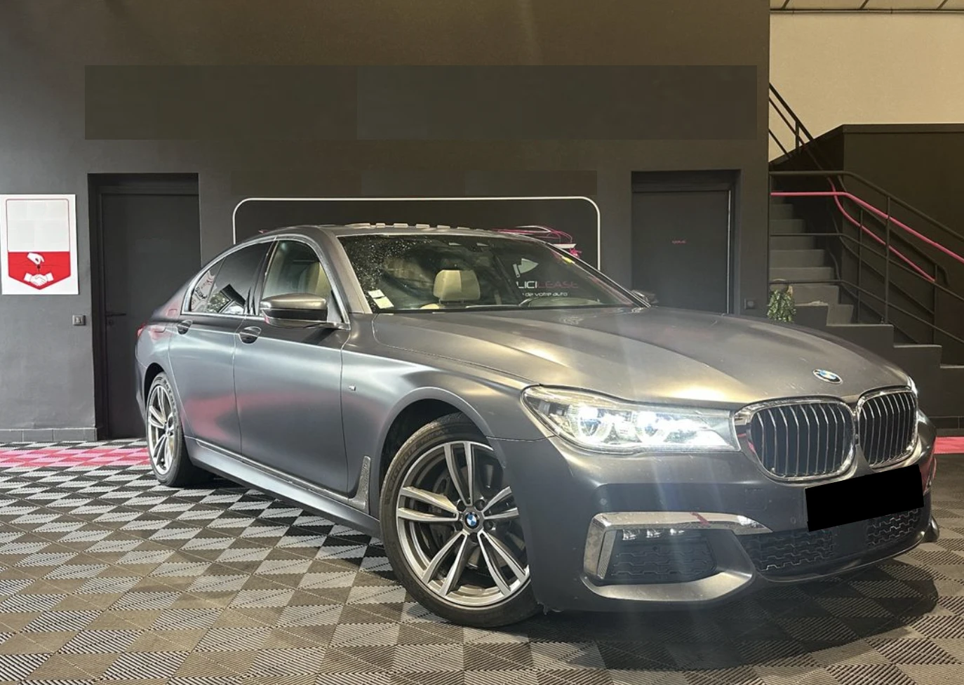 BMW 740 d xDrive M Sport B&W TV - изображение 3