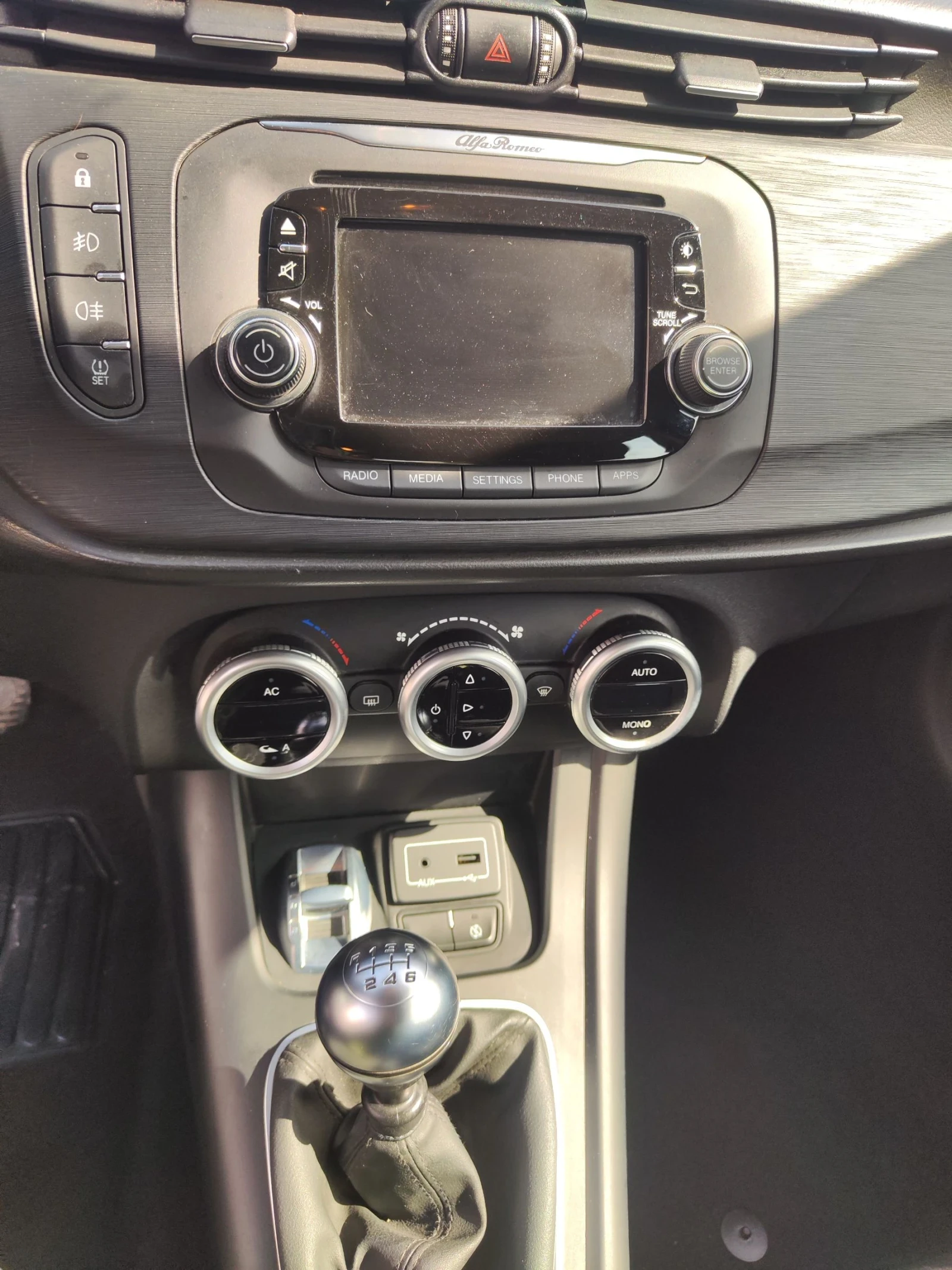 Alfa Romeo Giulietta 2.0jtd  EURO 6 | Mobile.bg — изображение 14