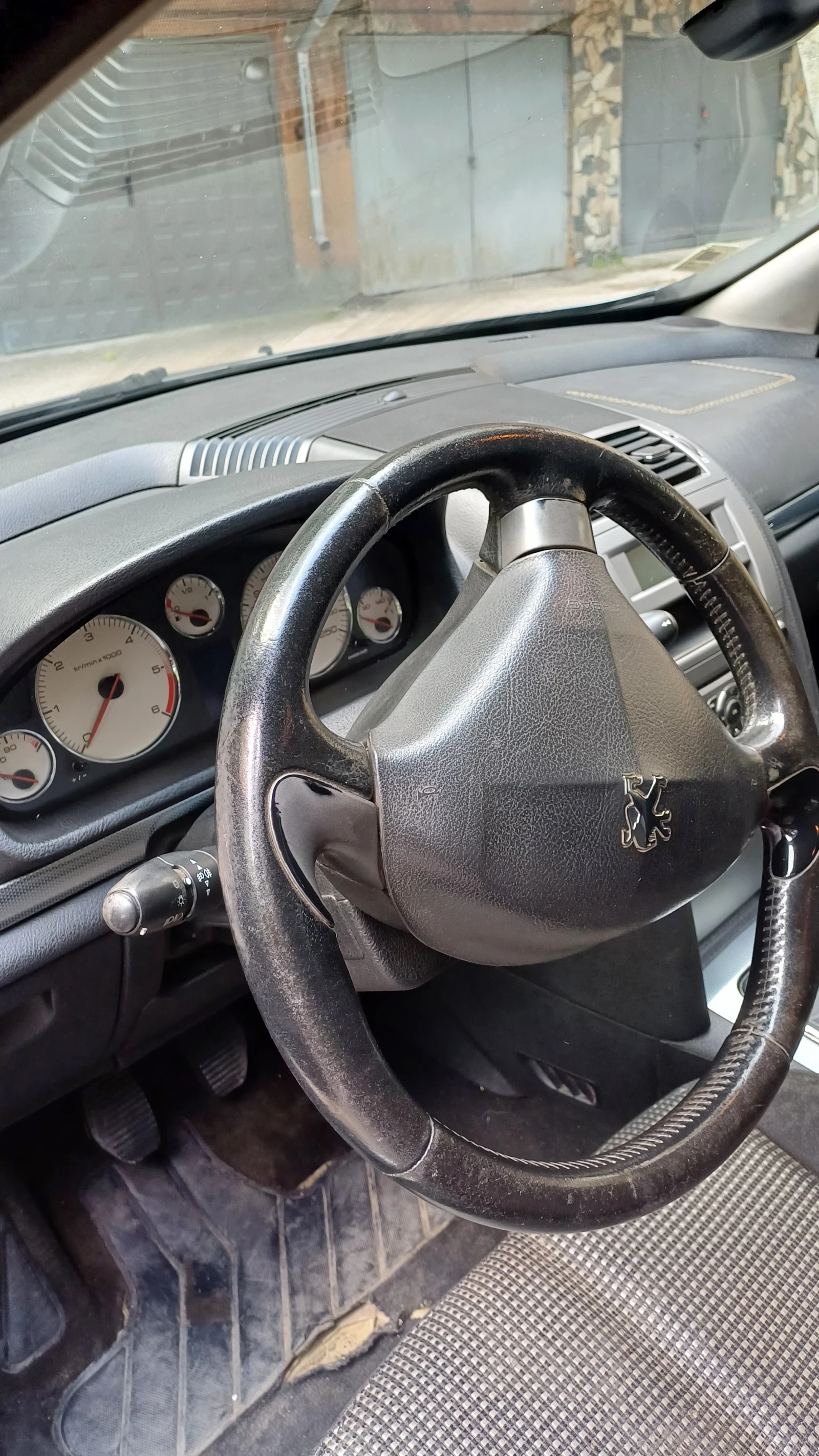 Peugeot 407 Kupe - изображение 8