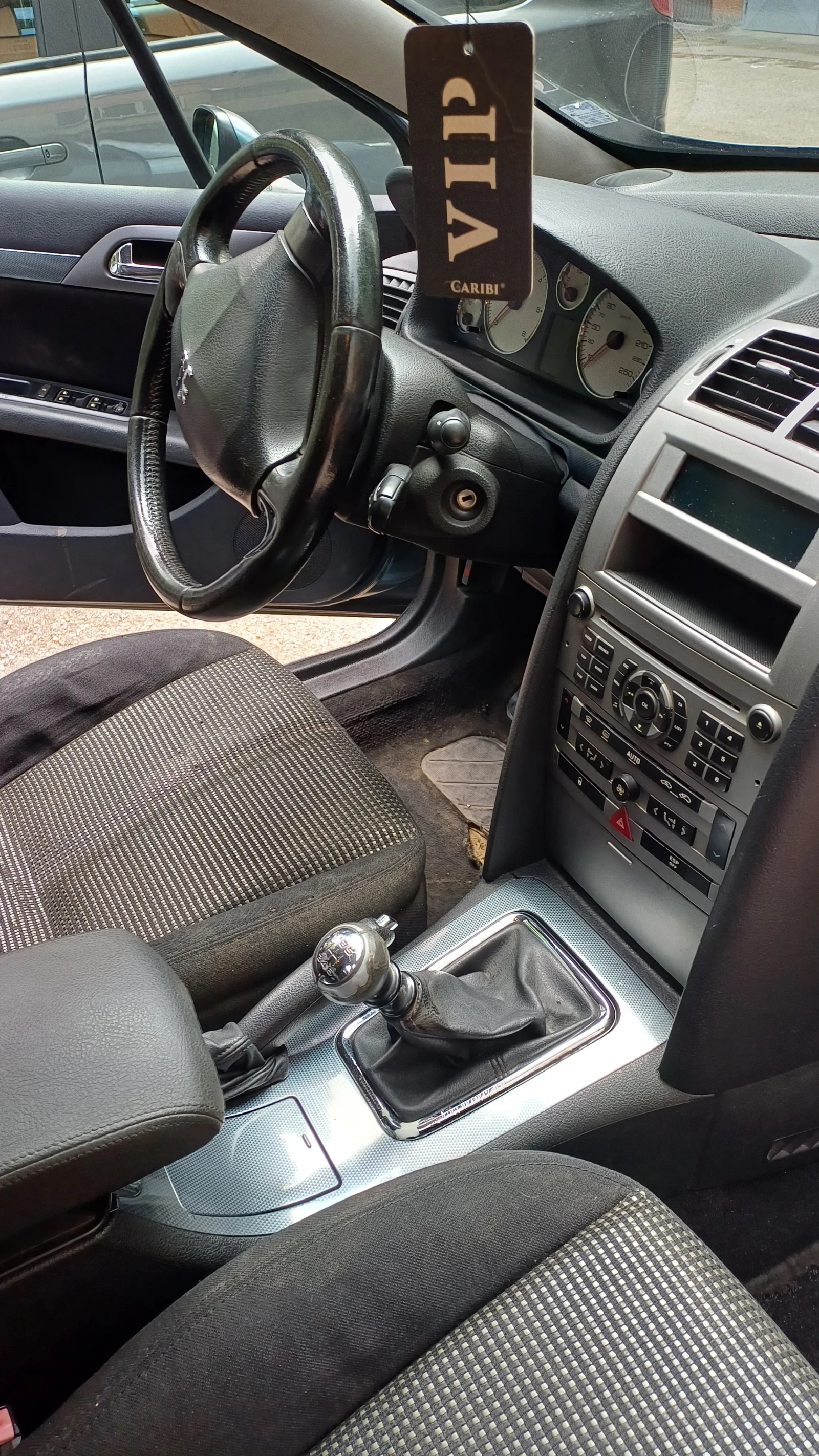 Peugeot 407 Kupe - изображение 5