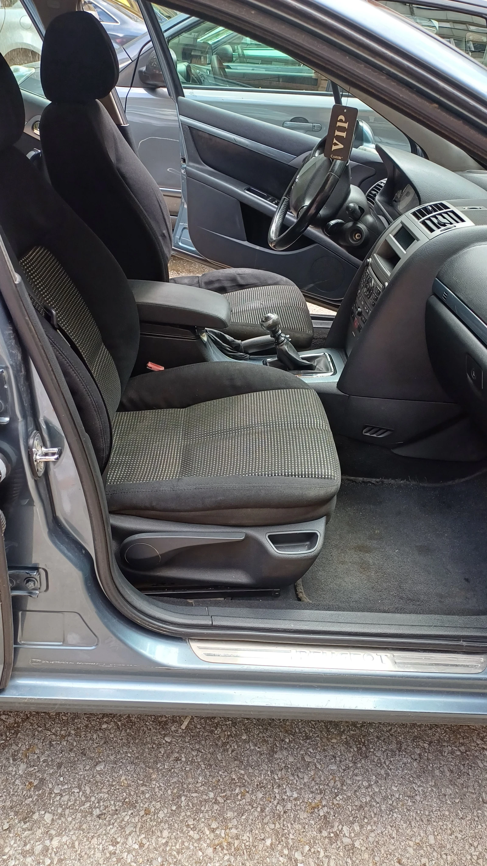 Peugeot 407 Kupe - изображение 4