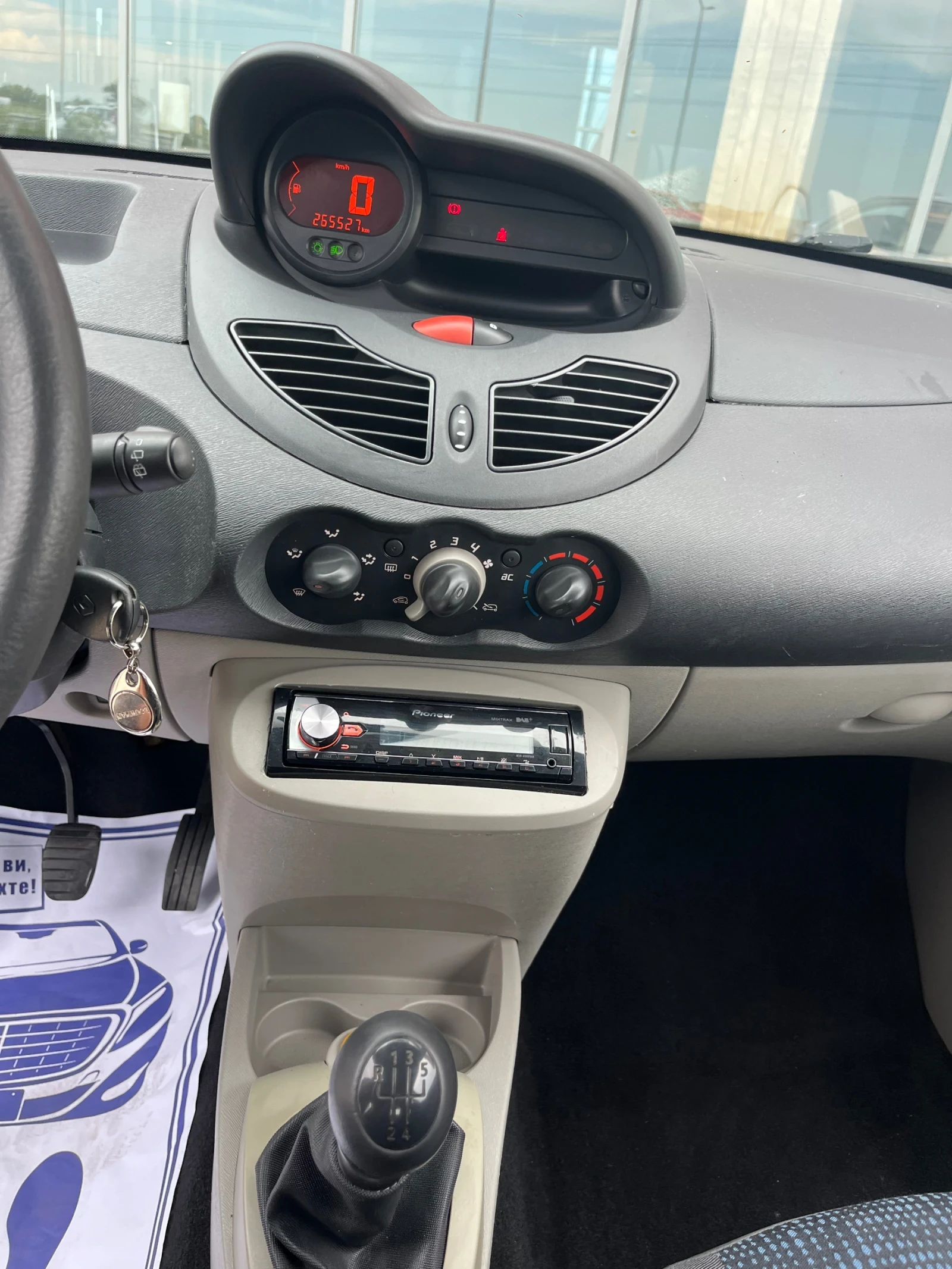 Renault Twingo 1.2 климатик - изображение 9