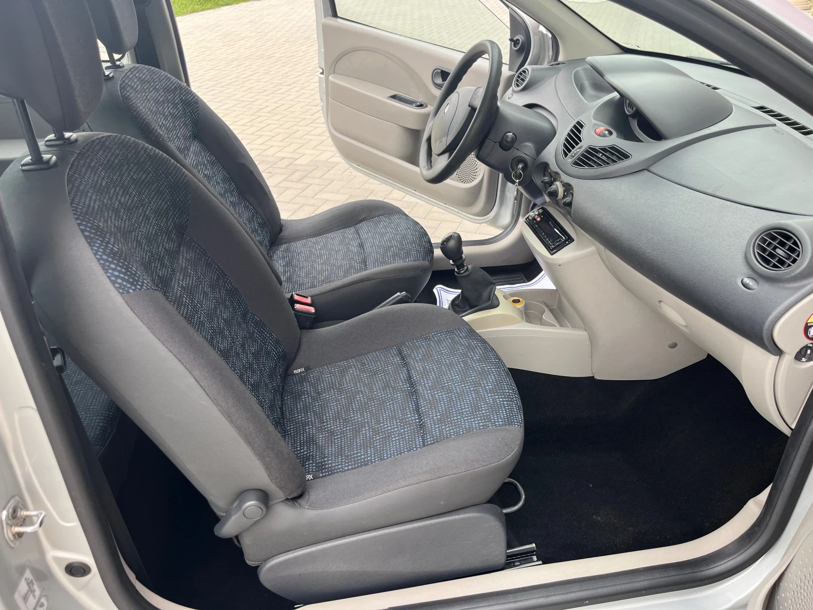 Renault Twingo 1.2 климатик - изображение 8
