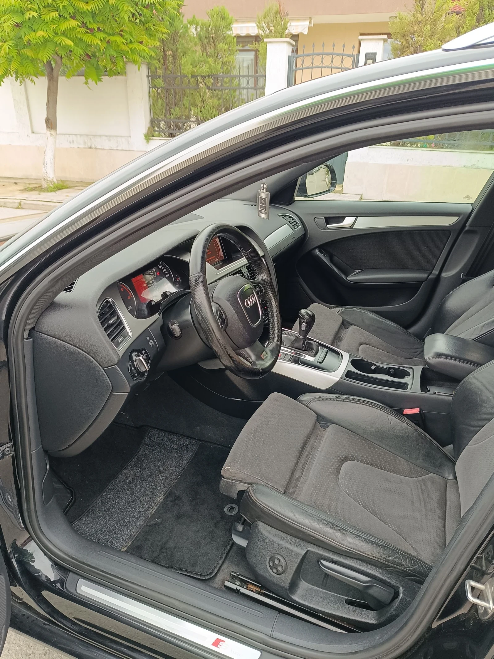 Audi A4 2.0TDI S-Line Автоматик  - изображение 9