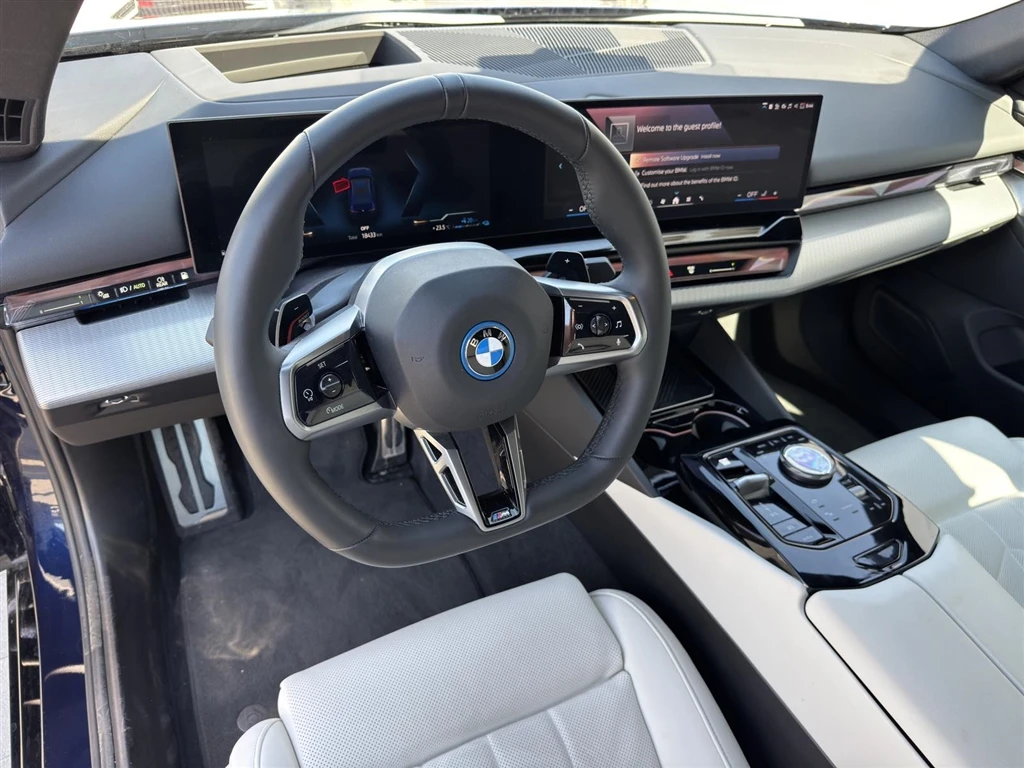 BMW 550 xDrive - изображение 6