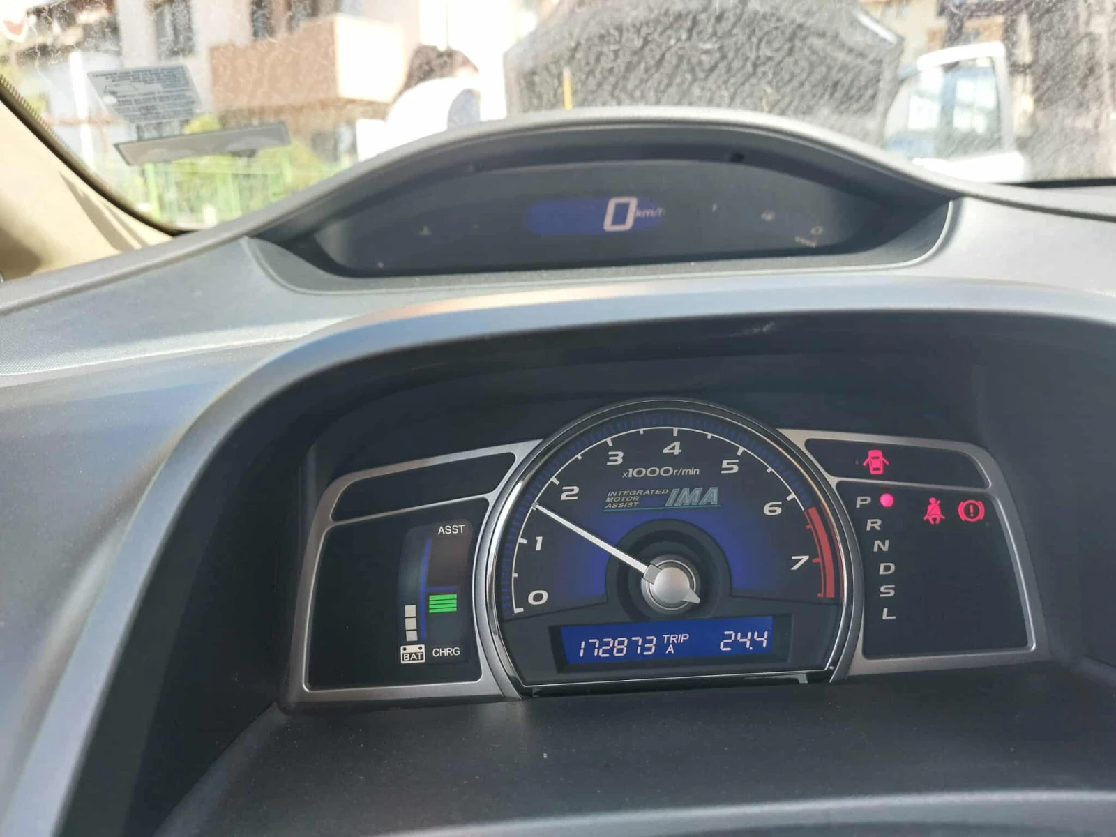 Honda Civic DSi i-VTEC IMA - изображение 10