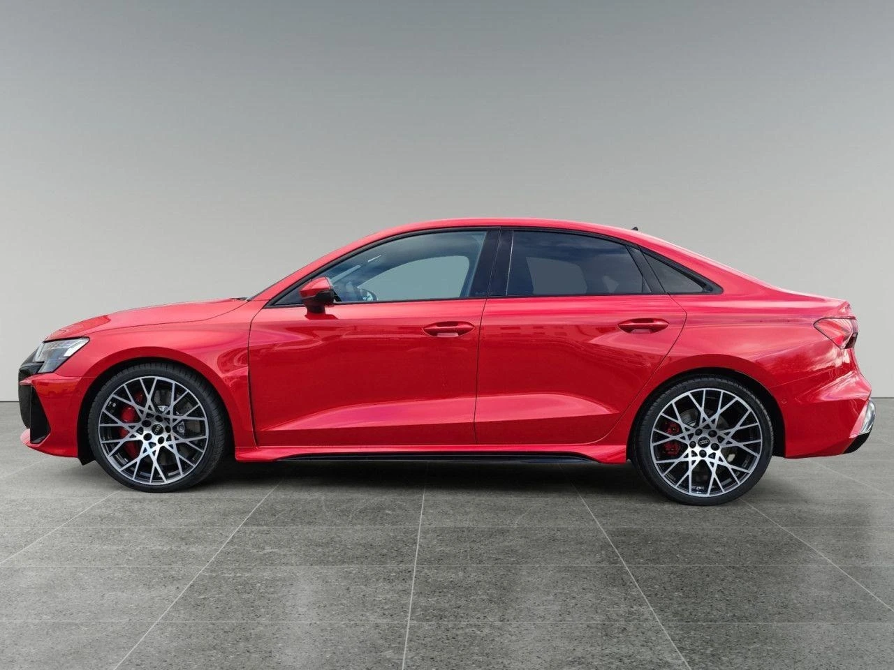 Audi Rs3 2.5 TFSI/FACELIFT/SONOS/PANO/MATRIX/BLACK OPTIC/ - изображение 2